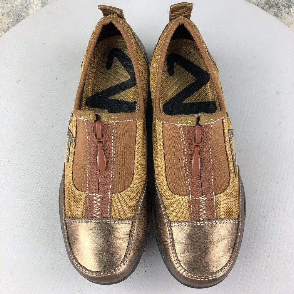 Anne Klein Ak Women's Size 6m Ultima Bronze Brown Fabric Front Zip Low Top Shoes View 3